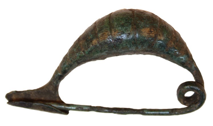 Etruscan bronze brooch