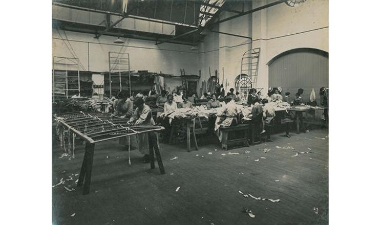 Preparing the wings for the Robey Seaplane