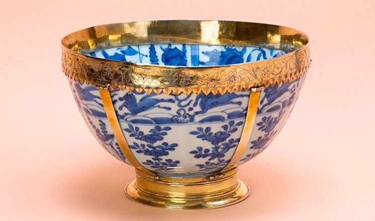 The Walsingham Bowl (about 1580–1600), by kind permission of Burghley House Preservation Trust Limited